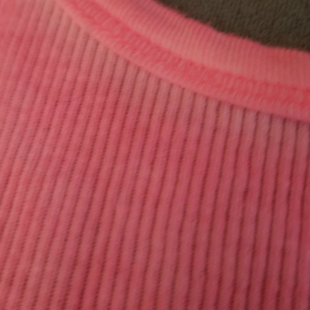 Tanktop - Picture 2 of 5